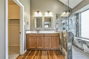 13814 Ivymist Ct, Houston, TX 77044 - Photo 9