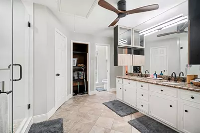 1922 Pepper Hill Way, Houston, TX 77058 - Photo 25