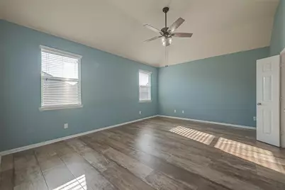 8306 Hampton Bay Drive, Baytown, TX 77523 - Photo 15