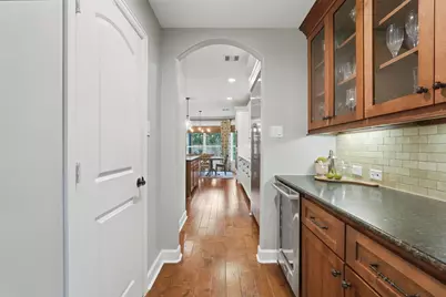 147 W Valera Ridge Place, The Woodlands, TX 77389 - Photo 19