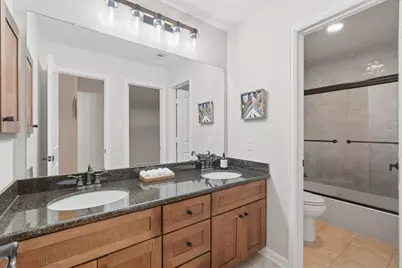 147 W Valera Ridge Place, The Woodlands, TX 77389 - Photo 31