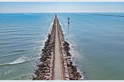 1218 Fort Velasco Drive, Surfside Beach, TX 77541 - Photo 33