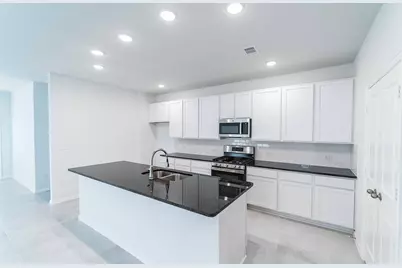 10633 Altitude Way, Conroe, TX 77303 - Photo 5