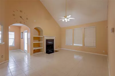 1011 Jasons Bend Drive, Sugar Land, TX 77479 - Photo 9
