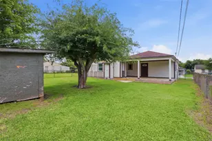 407 Meters St, Houston, TX 77020 - Photo 19