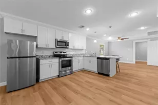 1941 Lynnview Dr, Houston, TX 77055 - Photo 7