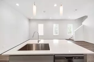 2007 Bauer Dr, Houston, TX 77080 - Photo 11