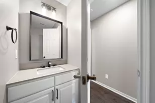 14422 Leafy Tree Dr, Houston, TX 77090 - Photo 17