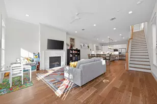 515 W 25th St, Houston, TX 77008 - Photo 7