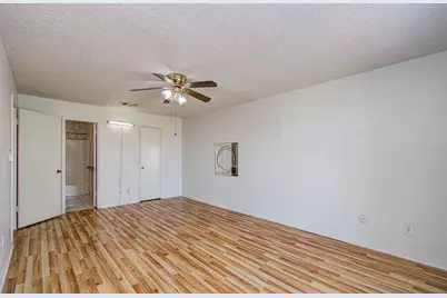 12912 Village Gate Drive, Houston, TX 77082 - Photo 13