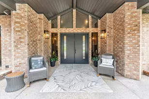 1118 April Waters Dr N, Conroe, TX 77356 - Photo 3