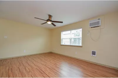 1419 Hawthorne #23, Houston, TX 77006 - Photo 9