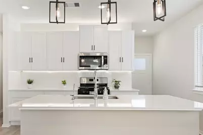 29127 Samuel Gardens Court, Waller, TX 77484 - Photo 11