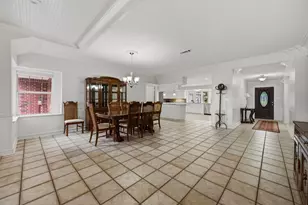322 Buffalo Ct, Livingston, TX 77351 - Photo 13