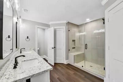 205D Skyview Terrace #704, Friendswood, TX 77546 - Photo 15