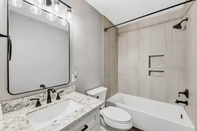 205D Skyview Terrace #704, Friendswood, TX 77546 - Photo 19