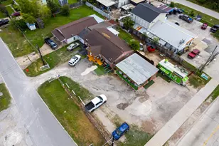 13908 Garber Ln, Houston, TX 77015 - Photo 3