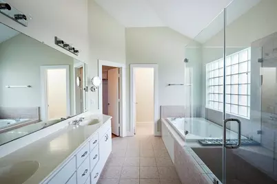 3570 Link Valley Drive, Houston, TX 77025 - Photo 19
