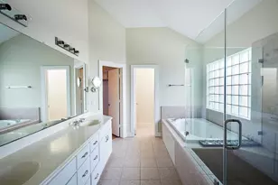 3570 Link Valley Dr., Houston, TX 77025 - Photo 19