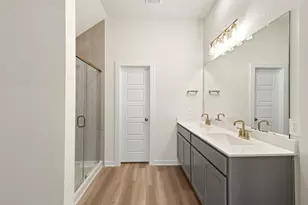 770 Falling Cave Dr, Willis, TX 77378 - Photo 11