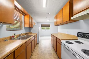 17 Pine Wood Dr, Huntsville, TX 77320 - Photo 11