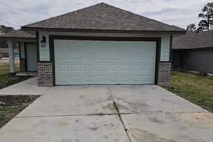 15118 Sorrento Bay Cir, Willis, TX 77318 - Photo 1