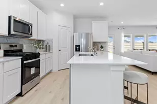 31102 Royal Acres Ct, Fulshear, TX 77441 - Photo 13