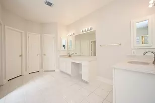 4710 April Meadow Way, Sugar Land, TX 77479 - Photo 25