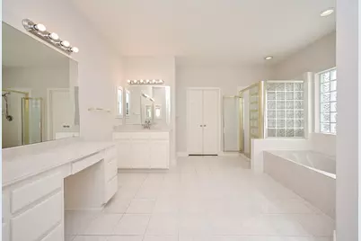 4710 April Meadow Way, Sugar Land, TX 77479 - Photo 27