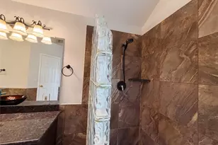 5807 Windsong Trail, Houston, TX 77084 - Photo 17