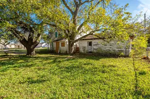 411 Ml King Jr St, Texas City, TX 77590 - Photo 7