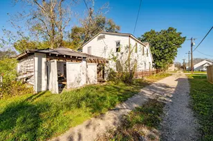 411 Ml King Jr St, Texas City, TX 77590 - Photo 3