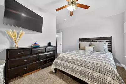 1010 Fairway Drive, La Porte, TX 77571 - Photo 21