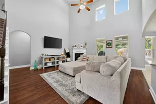 1010 Fairway Dr, La Porte, TX 77571 - Photo 9