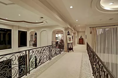 11101 S Country Squire Street, Piney Point Village, TX 77024 - Photo 19