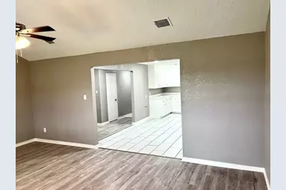 1604 Broken Arrow Street, Baytown, TX 77521 - Photo 13