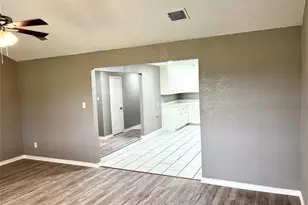 1604 Broken Arrow St, Baytown, TX 77521 - Photo 13