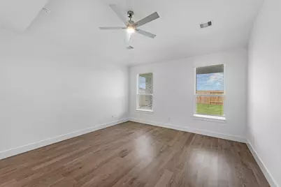 207 Upland Drive, Waller, TX 77484 - Photo 11