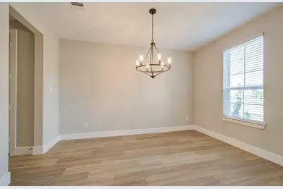 9950 Wild Indigo Circle, Conroe, TX 77385 - Photo 5