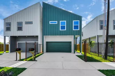 9305 Jutland Road, Houston, TX 77033 - Photo 1