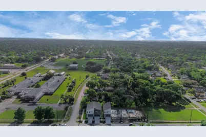 9305 Jutland Road, Houston, TX 77033 - Photo 37