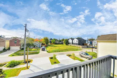 611 E 39th Street #B, Houston, TX 77022 - Photo 29