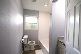 4130 Galesburg St, Houston, TX 77051 - Photo 11