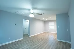 4130 Galesburg St, Houston, TX 77051 - Photo 13