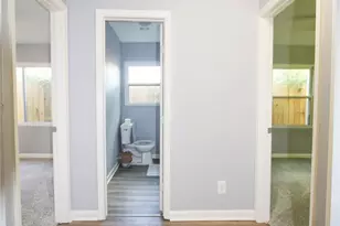 4130 Galesburg St, Houston, TX 77051 - Photo 7