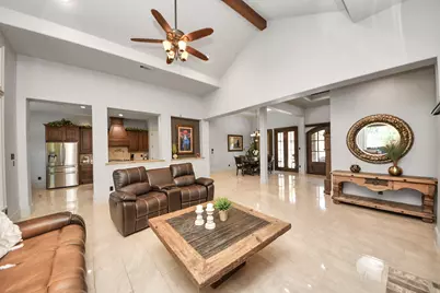 702 Fairway Oaks, Conroe, TX 77302 - Photo 9