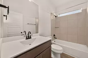 1061 Comal Trl, Dayton, TX 77535 - Photo 27