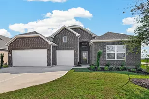 1061 Comal Trl, Dayton, TX 77535 - Photo 3