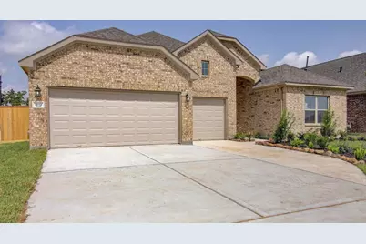 1061 Comal Trail, Dayton, TX 77535 - Photo 1