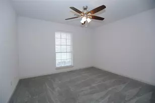 6022 Beaudry Dr, Houston, TX 77035 - Photo 15